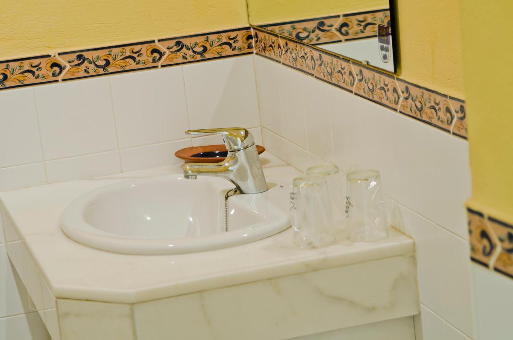 Hostal Sixto Rota Εξωτερικό φωτογραφία