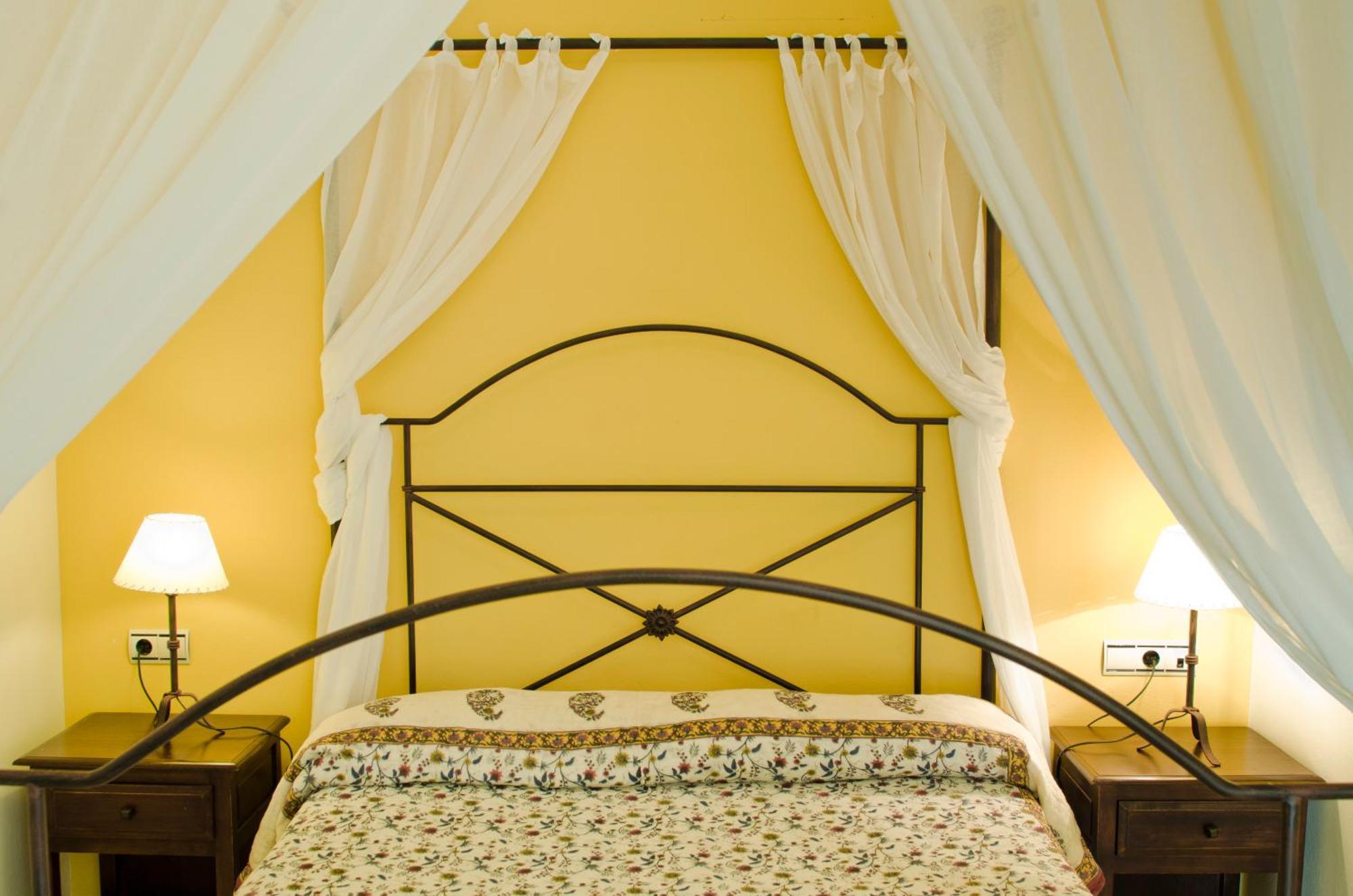 Hostal Sixto Rota Εξωτερικό φωτογραφία