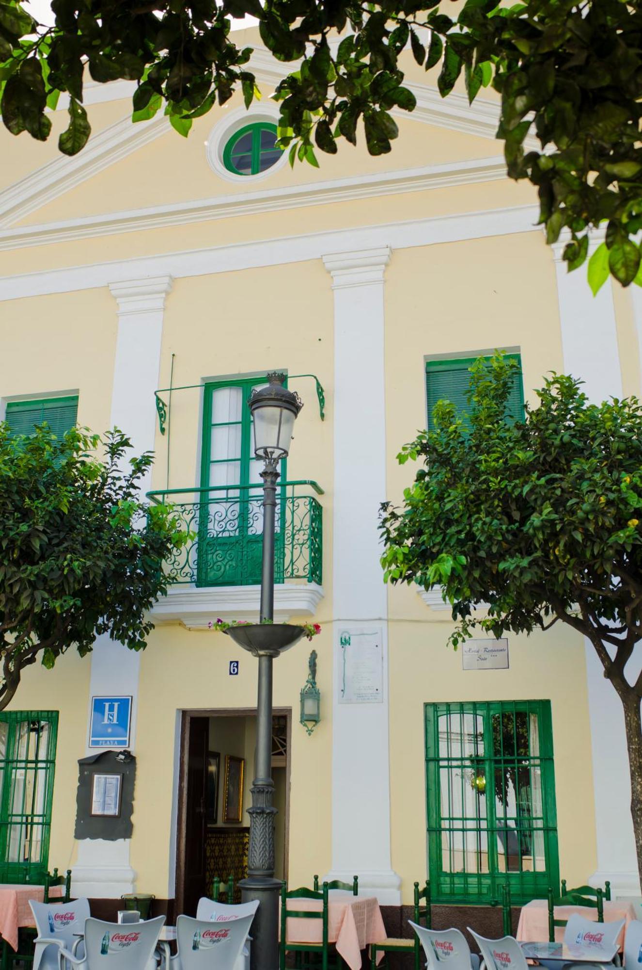 Hostal Sixto Rota Εξωτερικό φωτογραφία