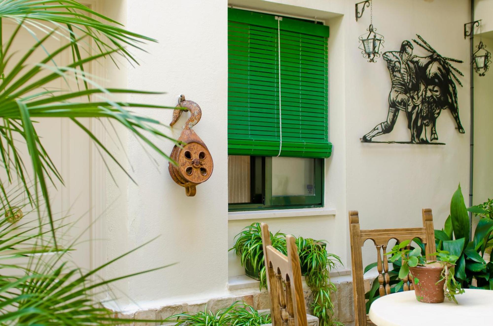 Hostal Sixto Rota Εξωτερικό φωτογραφία
