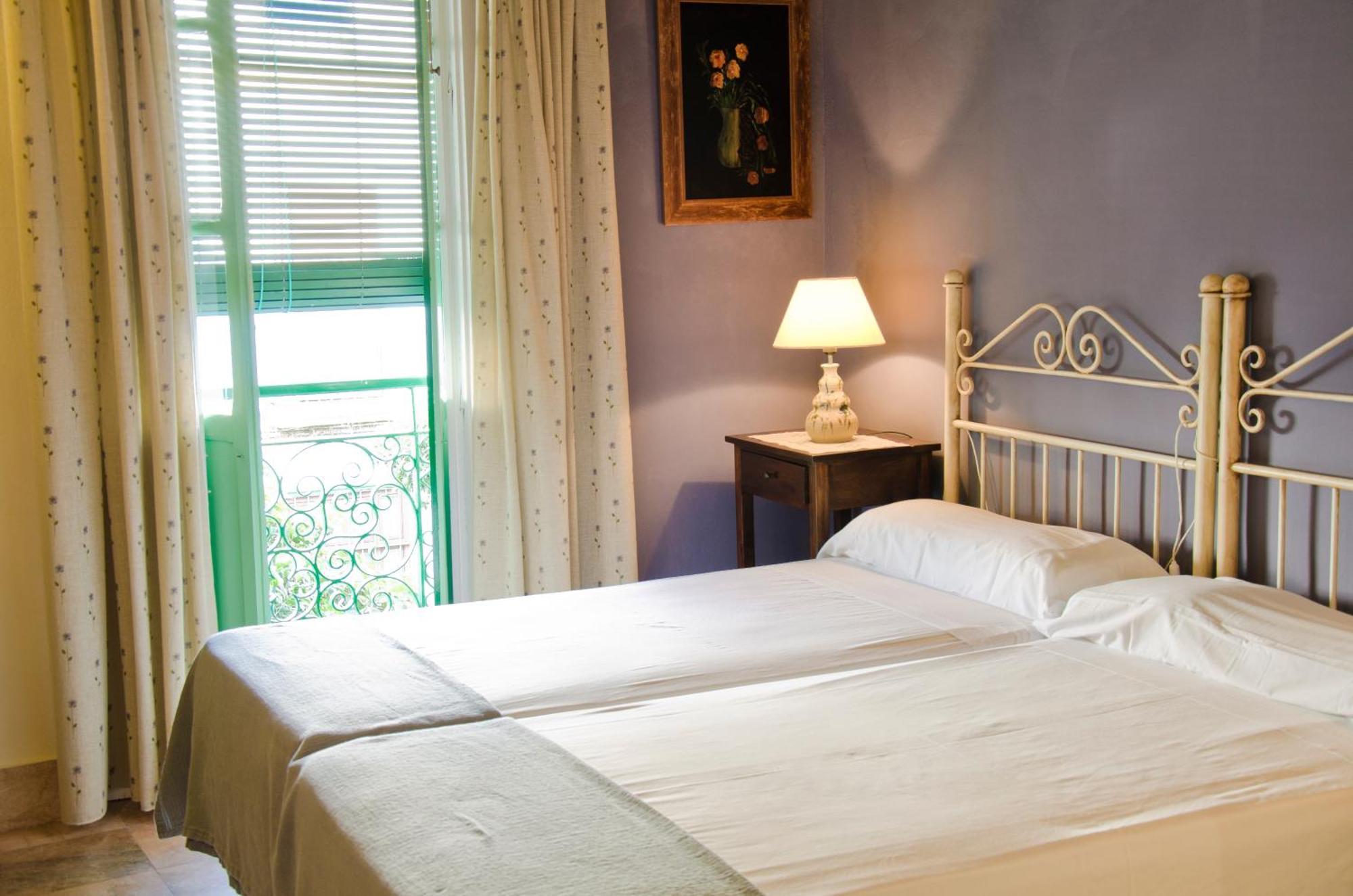 Hostal Sixto Rota Εξωτερικό φωτογραφία